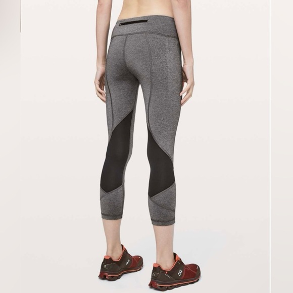 LULULEMON Pace Rival Crop Legging - Picture 1 of 13